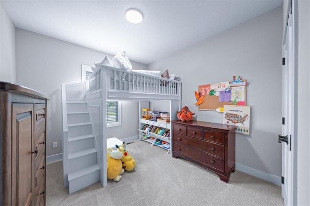 9525 Shady Bend Road, Lenexa, KS 66227