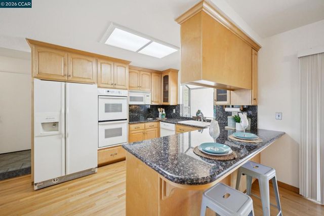 3114 Santa Paula Dr, Concord, CA 94518