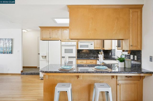 3114 Santa Paula Dr, Concord, CA 94518