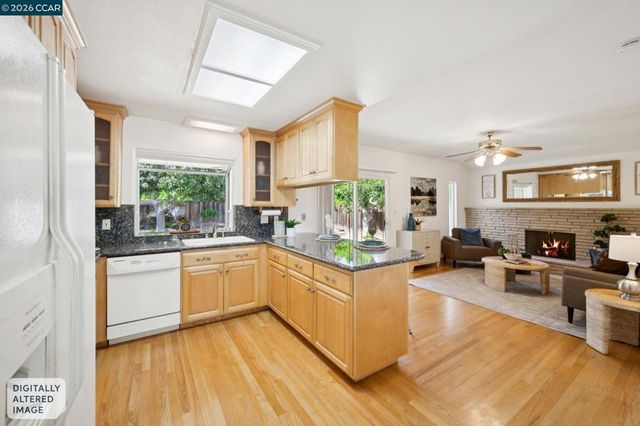 3114 Santa Paula Dr, Concord, CA 94518