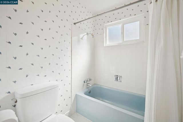 3114 Santa Paula Dr, Concord, CA 94518