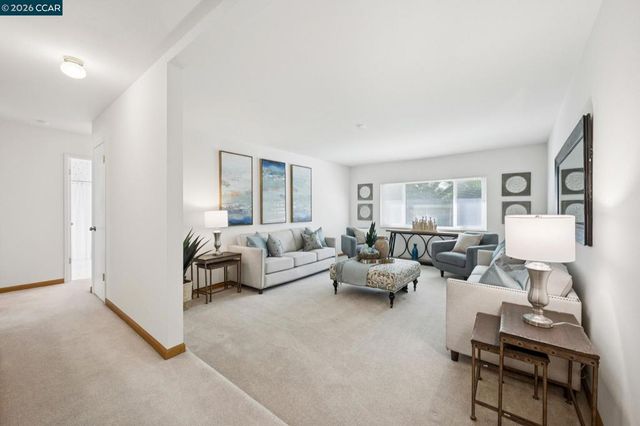 3114 Santa Paula Dr, Concord, CA 94518