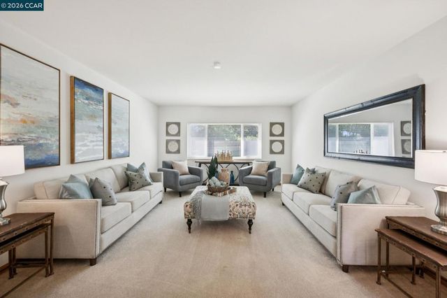 3114 Santa Paula Dr, Concord, CA 94518