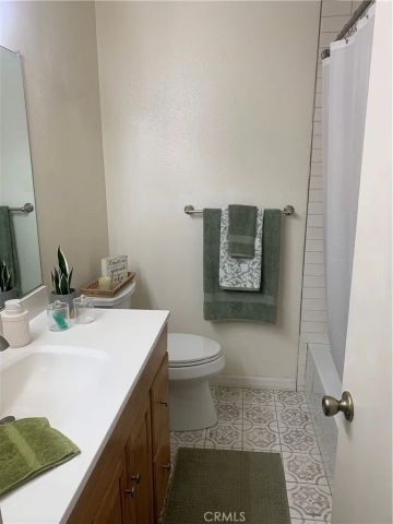 600 W Lambert 44, La Habra, CA 90631