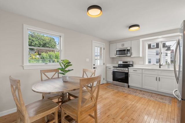 32 Danis St, Fall River, MA 02720