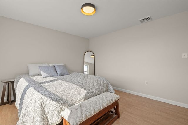 32 Danis St, Fall River, MA 02720