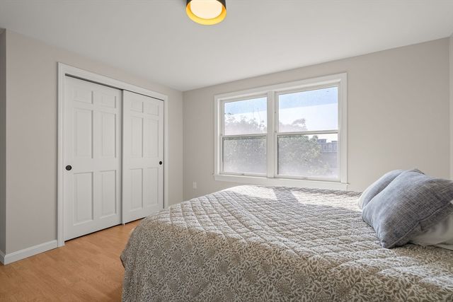 32 Danis St, Fall River, MA 02720