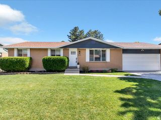 5311 S SKEESWOOD DR, Taylorsville, UT 84129
