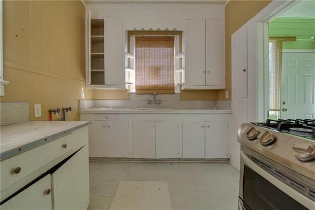 32 KENT Avenue, Alexandria, LA 71301