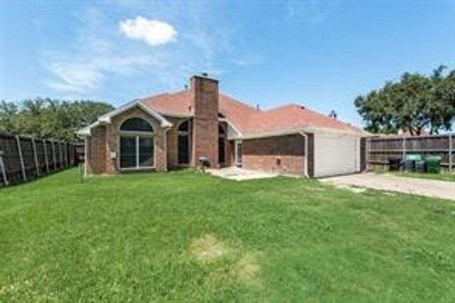 2316 Homestead Drive, Mesquite, TX 75181