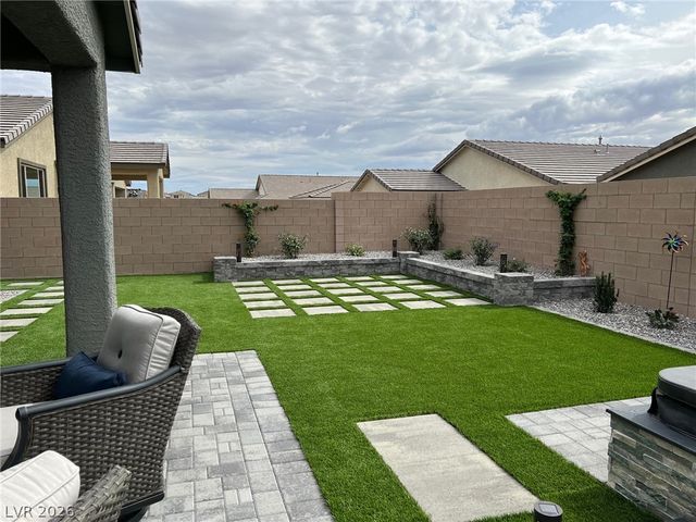 2251 Arrington Avenue, North Las Vegas, NV 89086