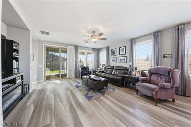 2251 Arrington Avenue, North Las Vegas, NV 89086