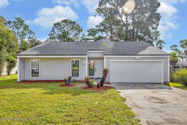 8423 CHASON Road E, Jacksonville, FL 32244