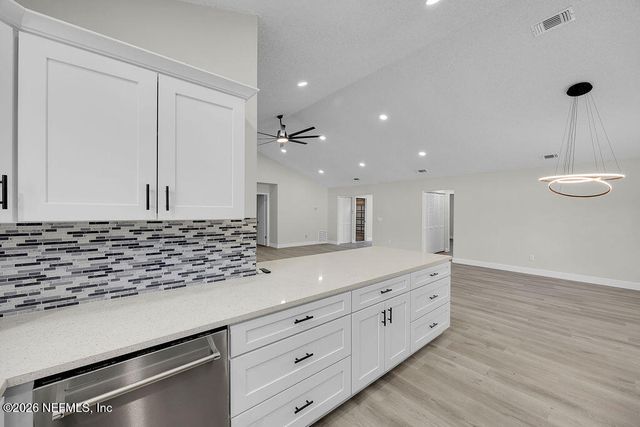 8423 CHASON Road E, Jacksonville, FL 32244