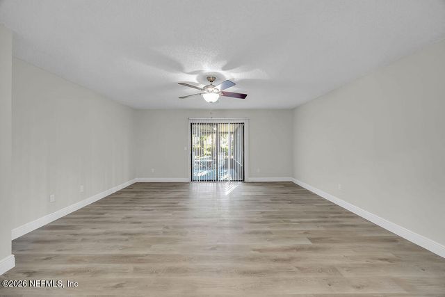 8423 CHASON Road E, Jacksonville, FL 32244