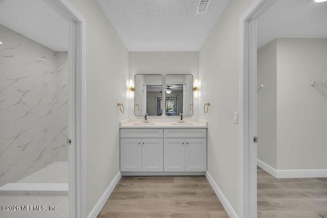 8423 CHASON Road E, Jacksonville, FL 32244