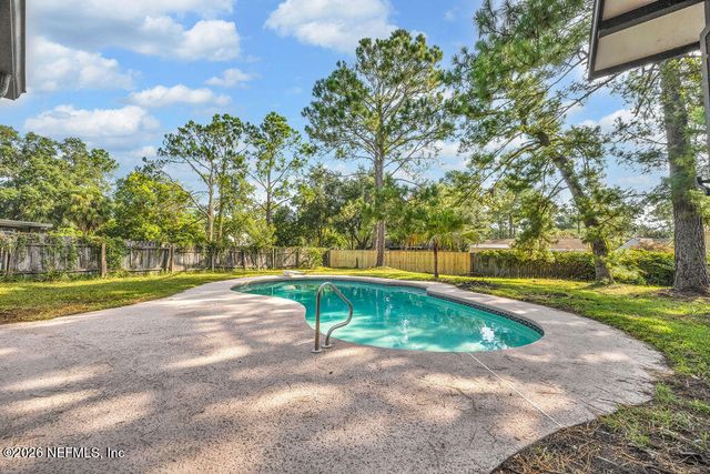 8423 CHASON Road E, Jacksonville, FL 32244