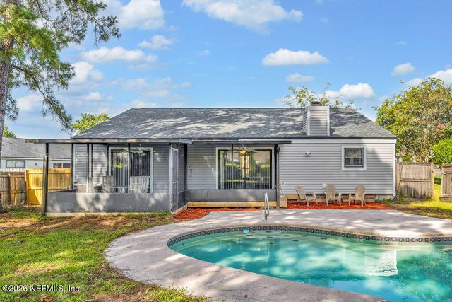 8423 CHASON Road E, Jacksonville, FL 32244