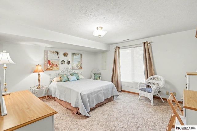 7451 S 28th Street, Lincoln, NE 68516