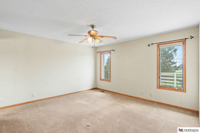 7451 S 28th Street, Lincoln, NE 68516