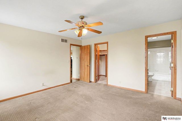 7451 S 28th Street, Lincoln, NE 68516