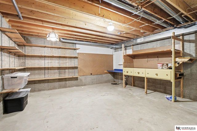 7451 S 28th Street, Lincoln, NE 68516