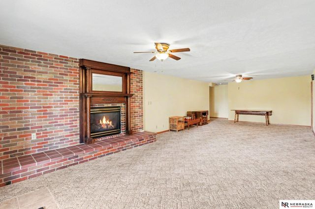 7451 S 28th Street, Lincoln, NE 68516