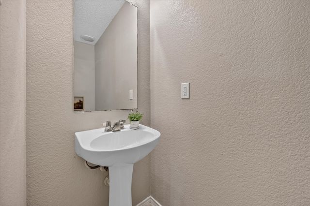 2037 Bliss Road, Fort Worth, TX 76177