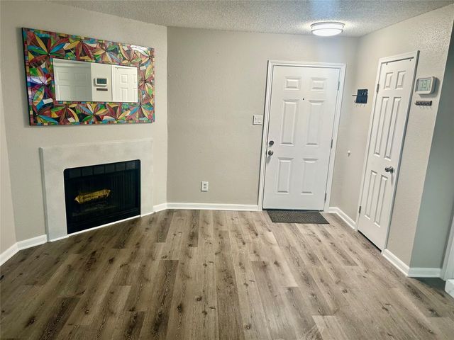 12660 Ashford Point Drive 608, Houston, TX 77082