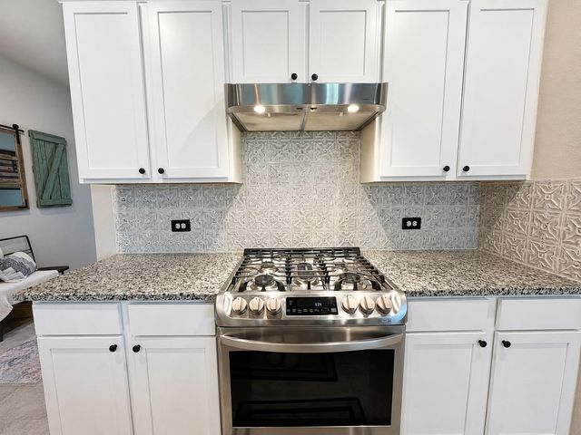 12001 New River Ct, Conroe, TX 77384
