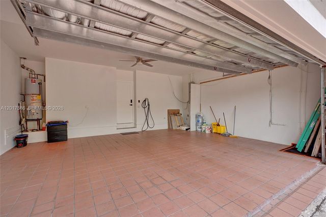 10340 NW 46th Ter, Doral, FL 33178
