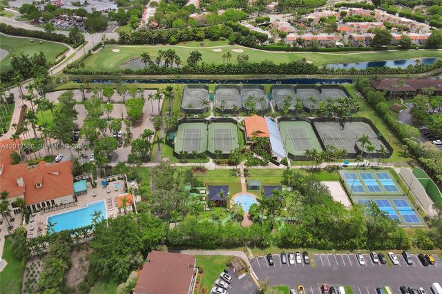10340 NW 46th Ter, Doral, FL 33178