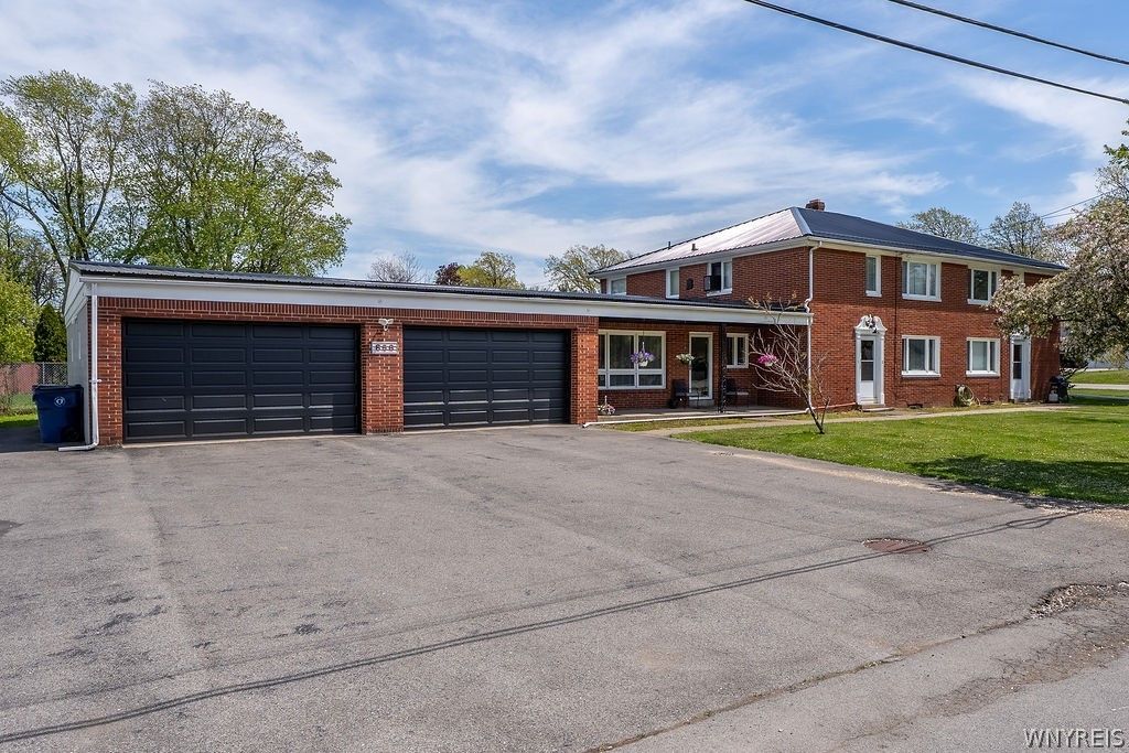 858 Wehrle Drive, Amherst, NY 14221