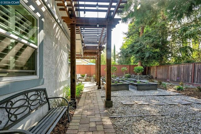 211 Monte Carlo Way, Danville, CA 94506