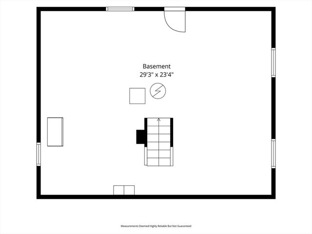 14 Richard Cir, Woburn, MA 01801