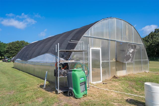 6529 Asher Road, Alvarado, TX 76009