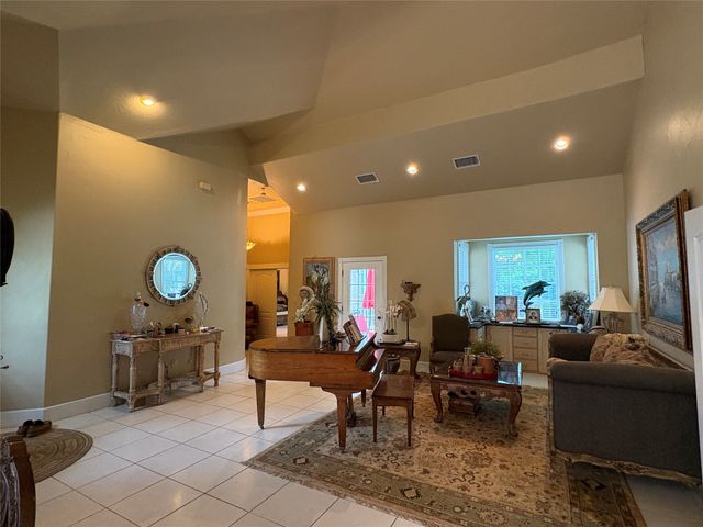 6529 Asher Road, Alvarado, TX 76009