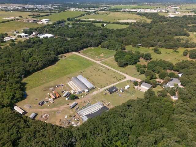 6529 Asher Road, Alvarado, TX 76009
