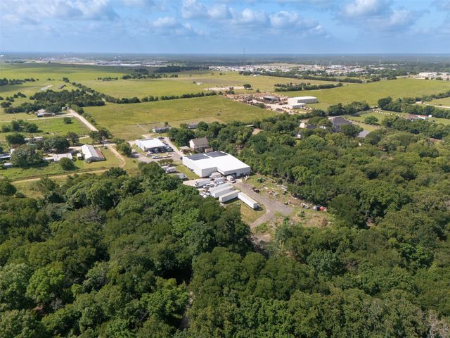 6529 Asher Road, Alvarado, TX 76009