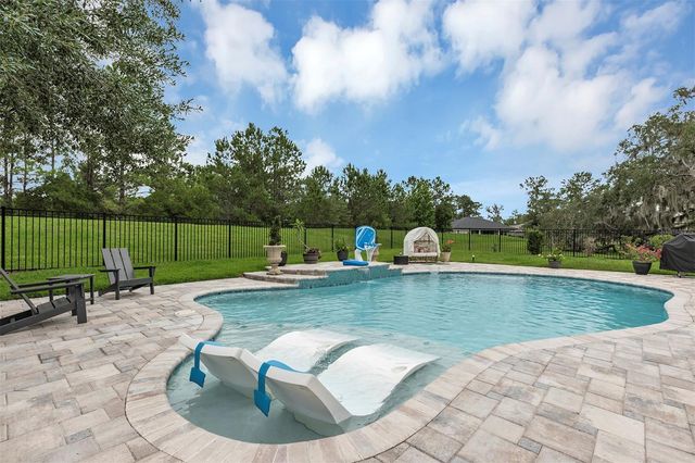 5310 SOUTHERN VALLEY LOOP, Brooksville, FL 34601
