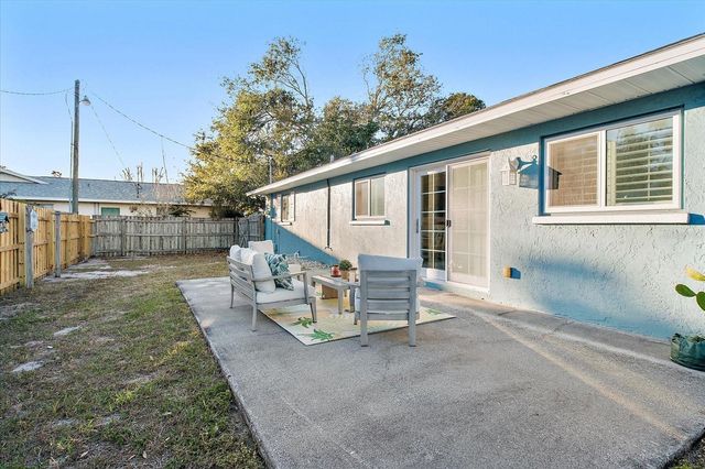 5501 3RD AVENUE PLAZA W, Bradenton, FL 34209