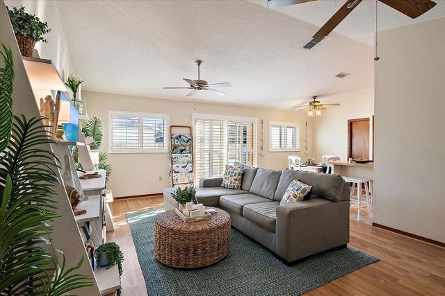 5501 3RD AVENUE PLAZA W, Bradenton, FL 34209