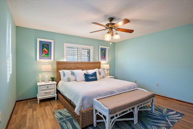 5501 3RD AVENUE PLAZA W, Bradenton, FL 34209