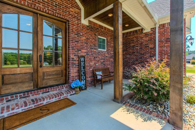 830 Grand Teton Drive, Benton, AR 72019