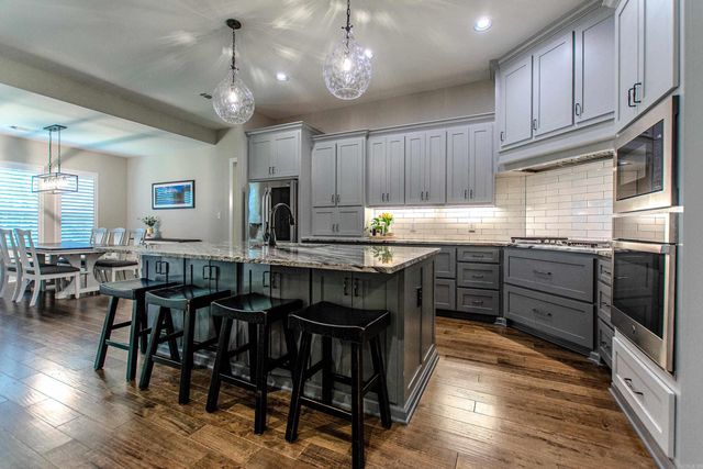 830 Grand Teton Drive, Benton, AR 72019