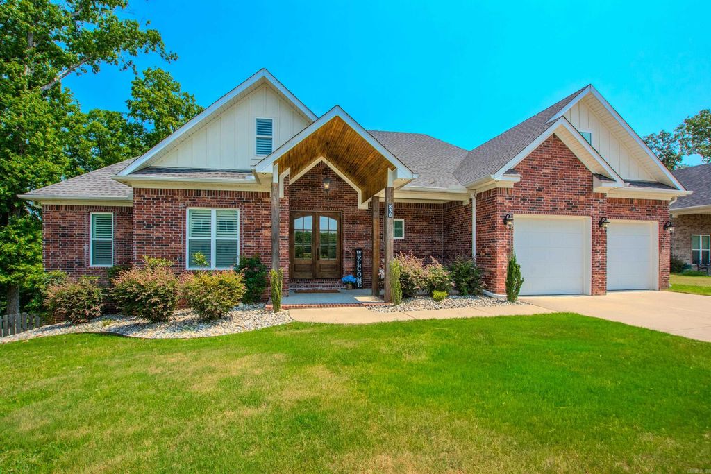 830 Grand Teton Drive, Benton, AR 72019