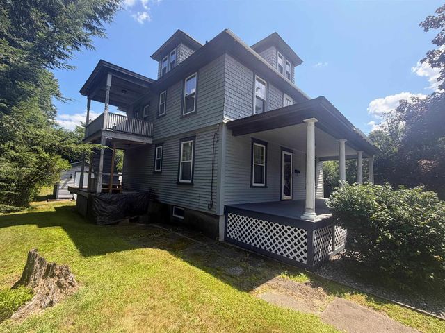 32 Hartness Avenue, Springfield, VT 05156