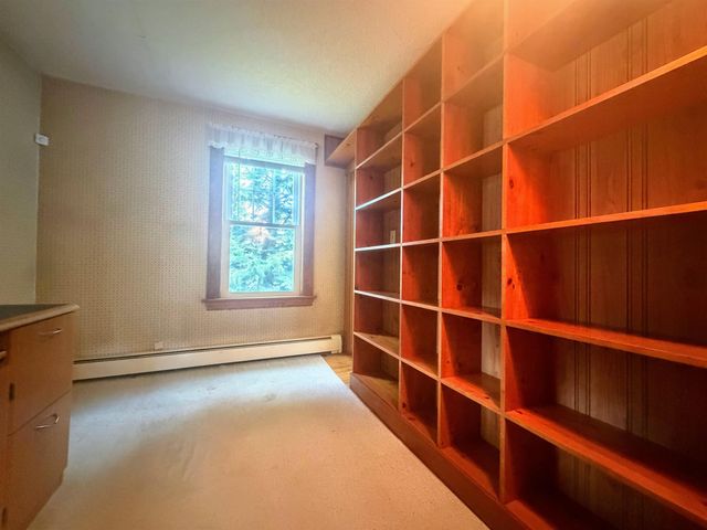 32 Hartness Avenue, Springfield, VT 05156