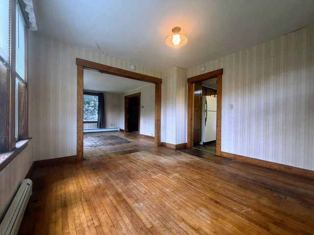 32 Hartness Avenue, Springfield, VT 05156