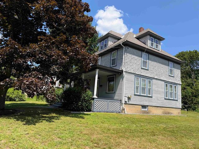 32 Hartness Avenue, Springfield, VT 05156